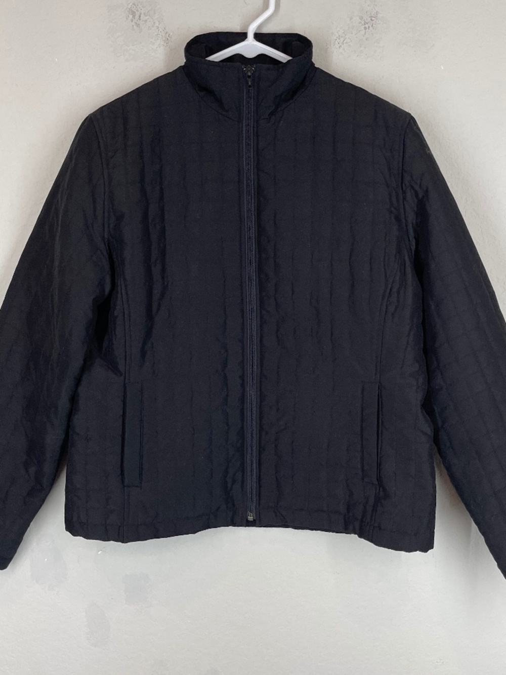 Lilly Pulitzer Quilted Jacket Women's Size M Black Full Zip Pockets